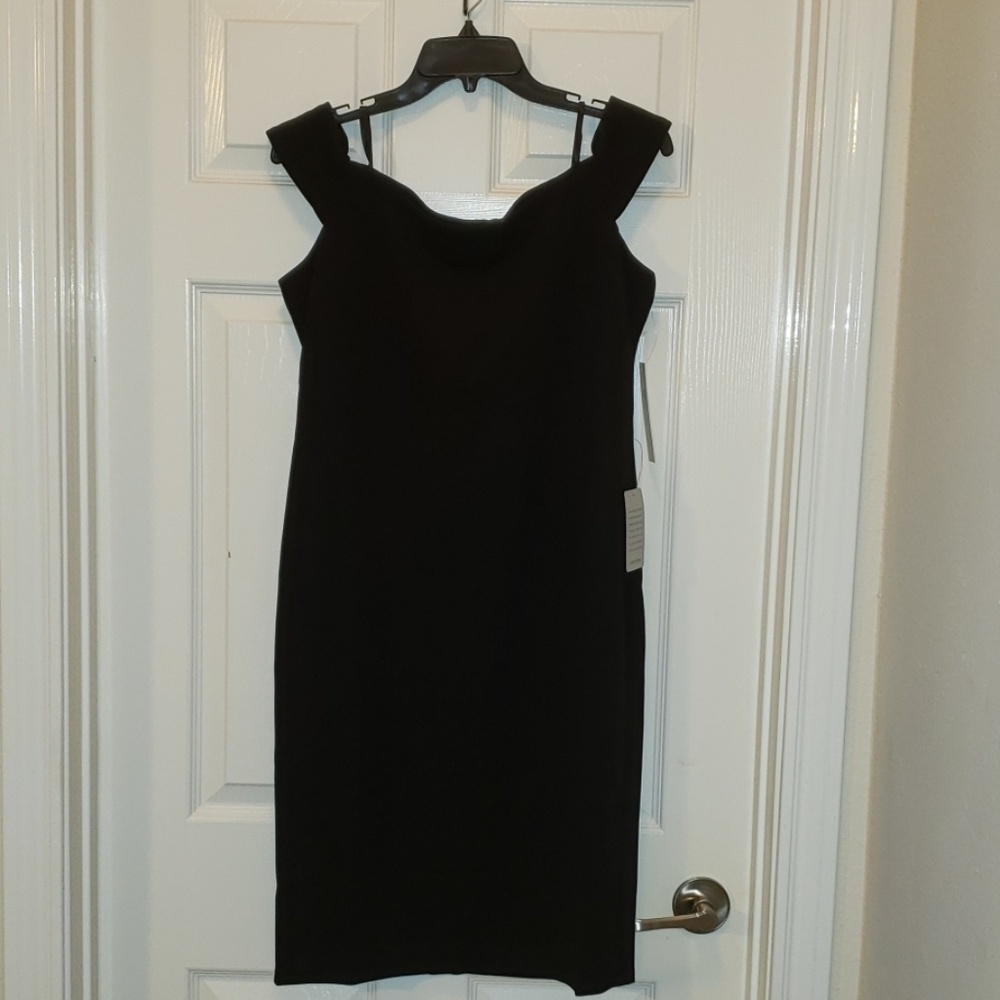 **FINAL SALE** Eliza J Off Shoulder Sheath Dress - Picture 6 of 8